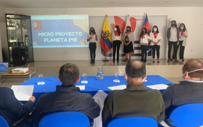 Alumnos de la UDET participan en la defensa de los Microproyectos